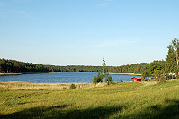 Vorschaubild: Stenkällegårdens Camping Tiveden in Stenkällegården / Bocksjön Badesee am unteren Platzteil