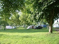 Vorschaubild: Camping Municipal in Mareuil-Caubert bei Abbeville Zelte im mittleren Platzteil