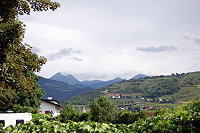 Vorschaubild: Löwenhof in Vahrn bei Brixen Herrlicher Blick vom Campingplatz in die Landschaft